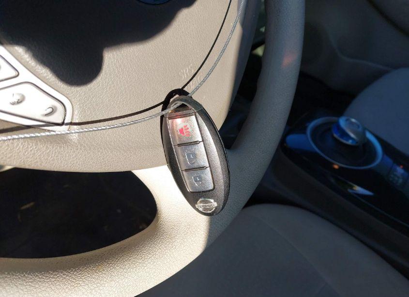 Photo 11 of 2011 Nissan Leaf SL (VIN JN1AZ0CP9BT004913)