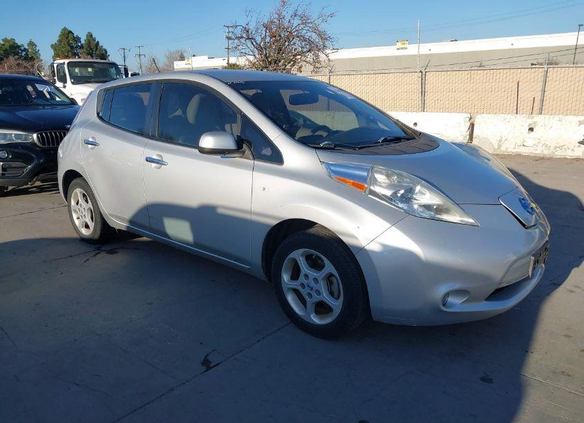 2011 Nissan Leaf SL (VIN JN1AZ0CP9BT006841) main photo