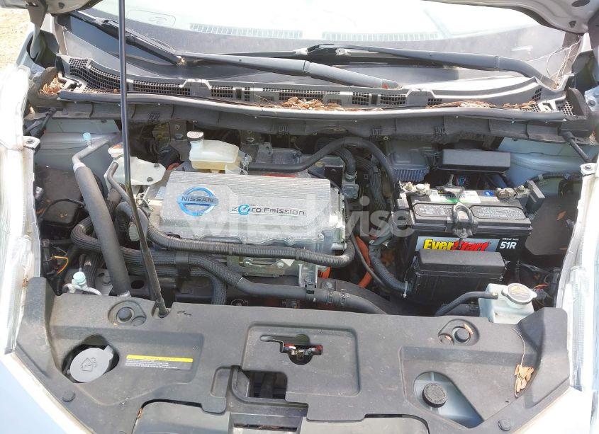 Photo 10 of 2011 Nissan Leaf SL (VIN JN1AZ0CP9BT009562)