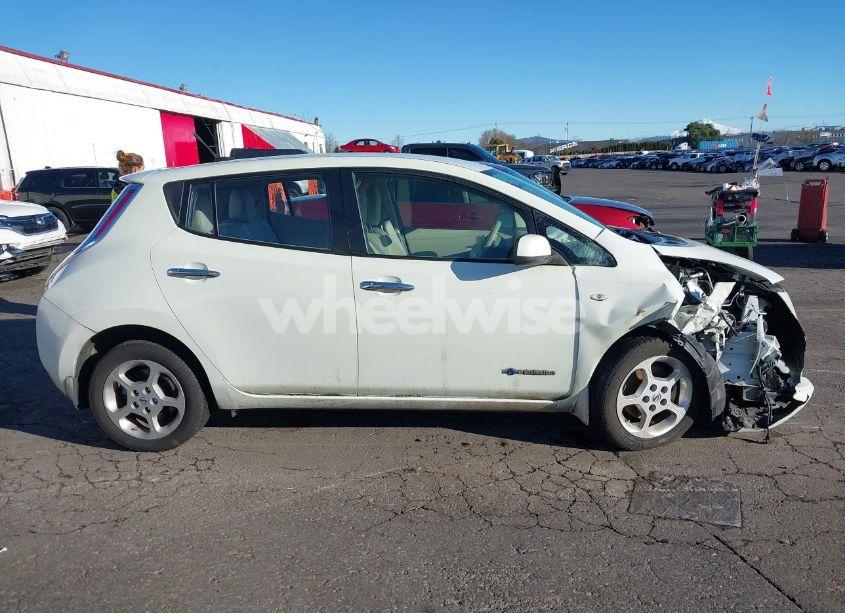 Photo 14 of 2012 Nissan Leaf SL (VIN JN1AZ0CP9CT016965)