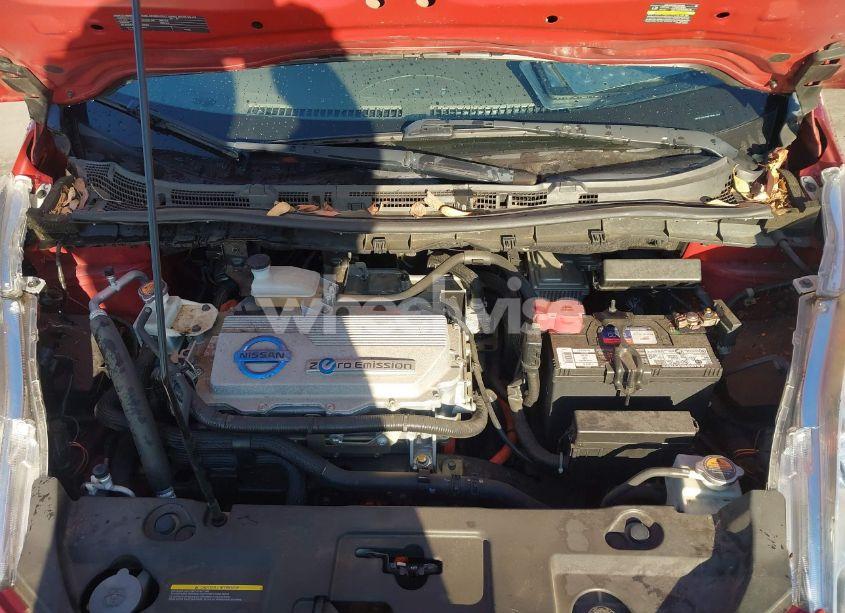 Photo 10 of 2011 Nissan Leaf SL (VIN JN1AZ0CPXBT001003)