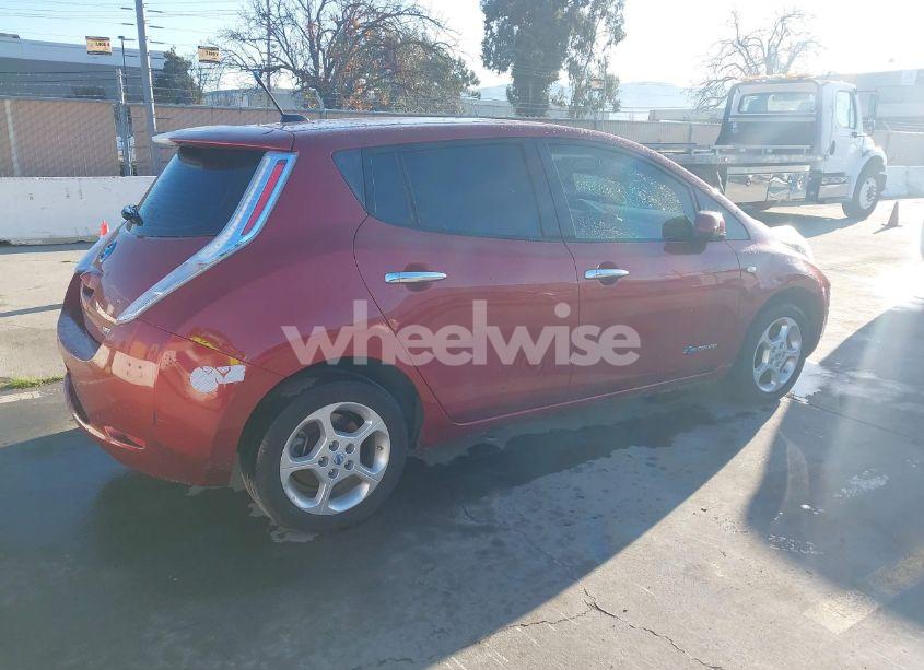 Photo 4 of 2011 Nissan Leaf SL (VIN JN1AZ0CPXBT001003)