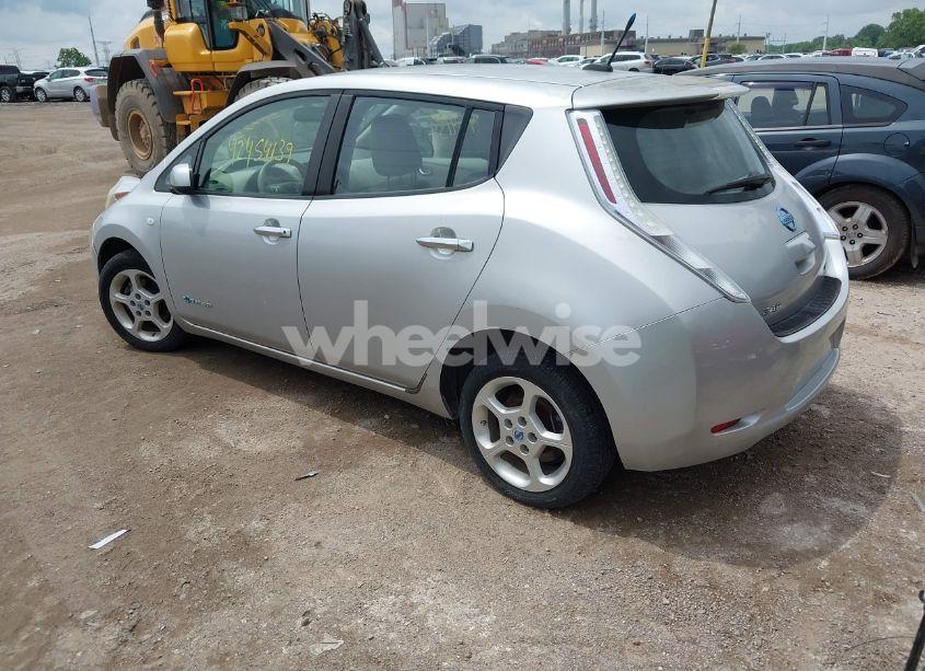 Photo 3 of 2011 Nissan Leaf SL (VIN JN1AZ0CPXBT005973)