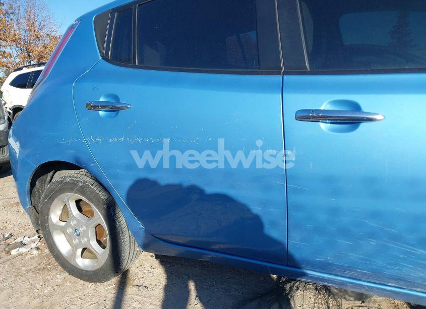 Photo 6 of 2012 Nissan Leaf SL (VIN JN1AZ0CPXCT026176)