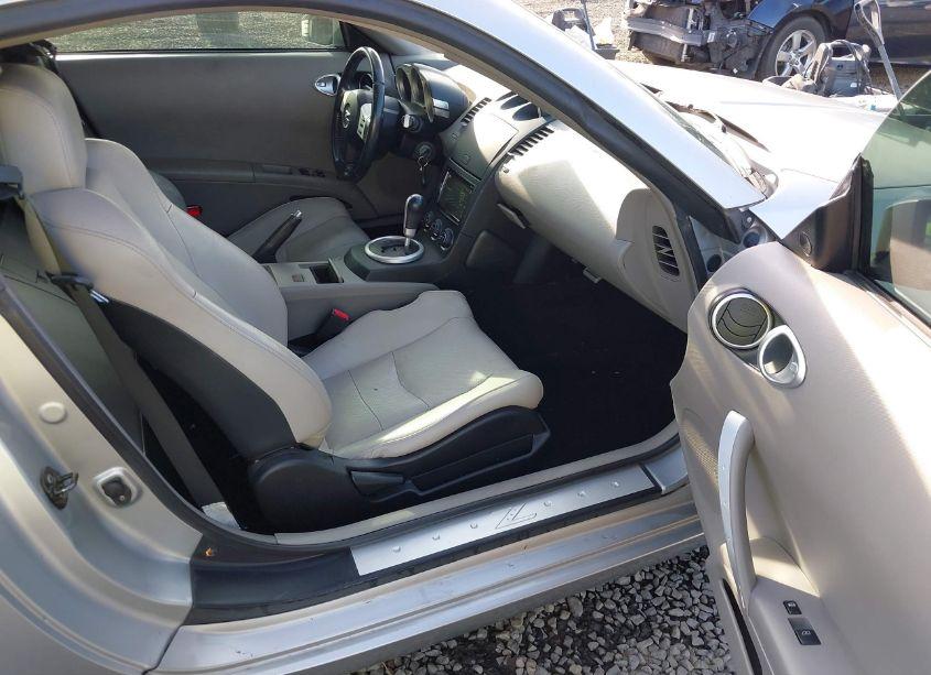 Photo 5 of 2005 Nissan 350z TOURING (VIN JN1AZ34D05M607236)