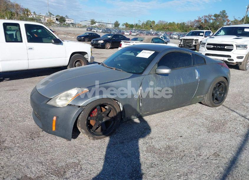 Photo 2 of 2005 Nissan 350z (VIN JN1AZ34D95M609678)