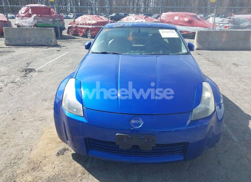 Photo 6 of 2005 Nissan 350z TOURING (VIN JN1AZ34DX5M601251)