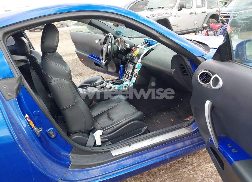 Photo 5 of 2004 Nissan 350z TOURING (VIN JN1AZ34E04T052916)