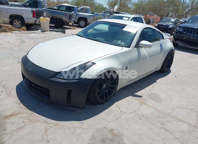 Photo 2 of 2004 Nissan 350z ENTHUSIAST (VIN JN1AZ34E34T060024)