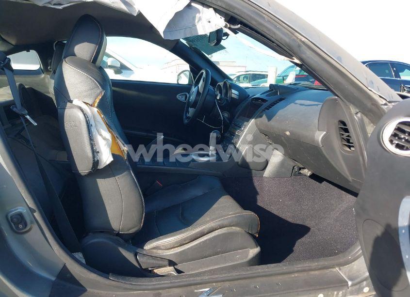 Photo 5 of 2004 Nissan 350z TOURING (VIN JN1AZ34E84T060682)
