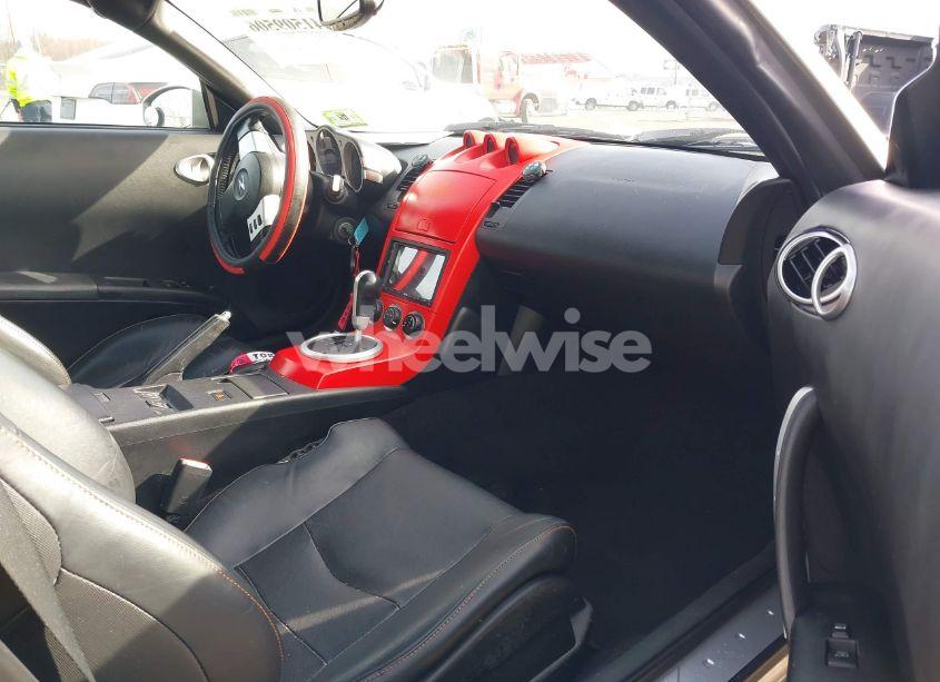 Photo 5 of 2005 Nissan 350z TOURING (VIN JN1AZ36A05M755776)