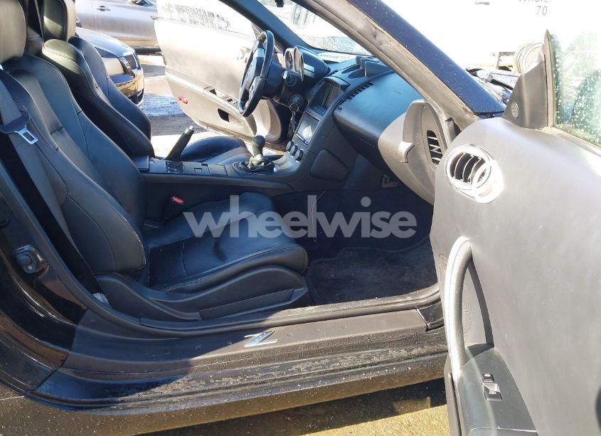 Photo 5 of 2004 Nissan 350z TOURING (VIN JN1AZ36A14T012998)