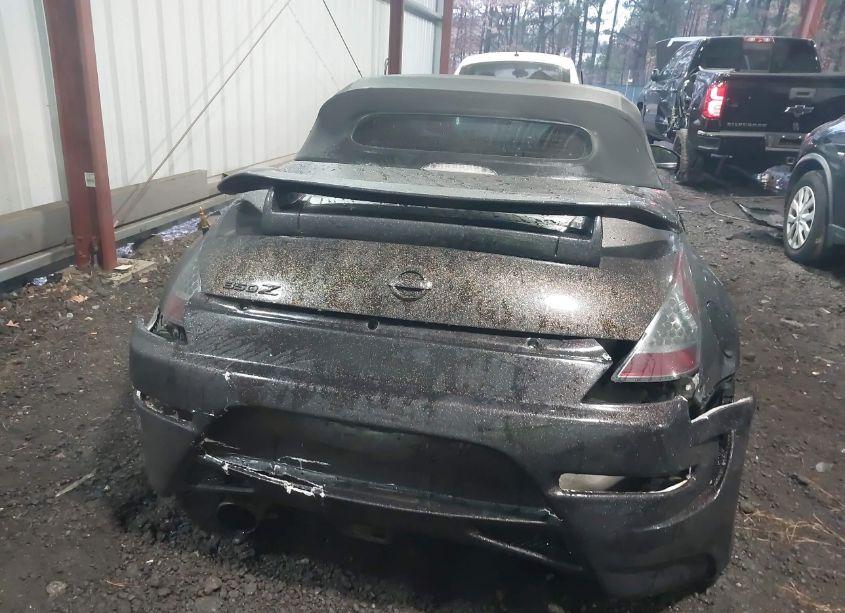 Photo 6 of 2005 Nissan 350z TOURING (VIN JN1AZ36A15M753244)