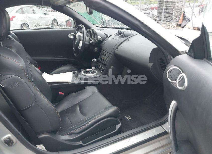 Photo 5 of 2005 Nissan 350z TOURING (VIN JN1AZ36A25M759800)