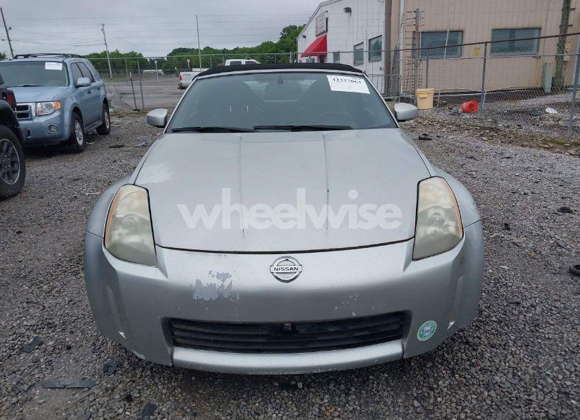 Photo 6 of 2005 Nissan 350z TOURING (VIN JN1AZ36A25M759800)