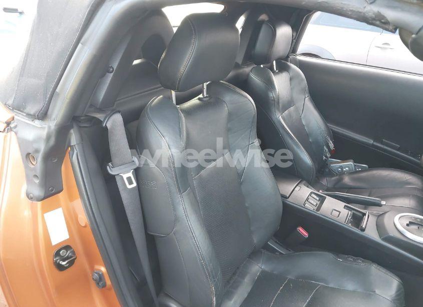 Photo 8 of 2004 Nissan 350z TOURING (VIN JN1AZ36A34T014090)
