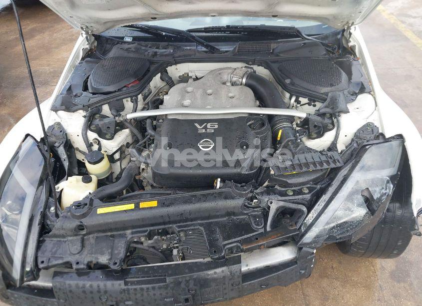 Photo 10 of 2005 Nissan 350z TOURING (VIN JN1AZ36A35M752130)