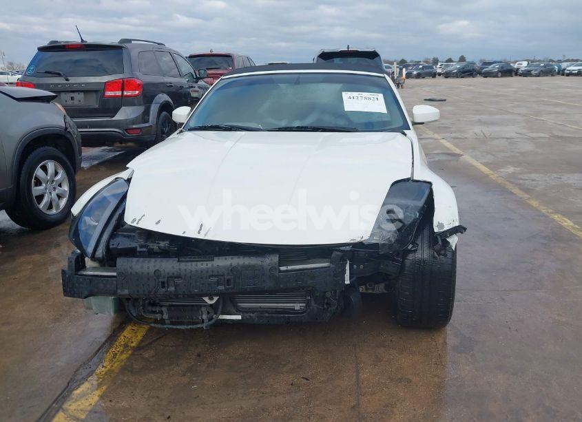 Photo 13 of 2005 Nissan 350z TOURING (VIN JN1AZ36A35M752130)