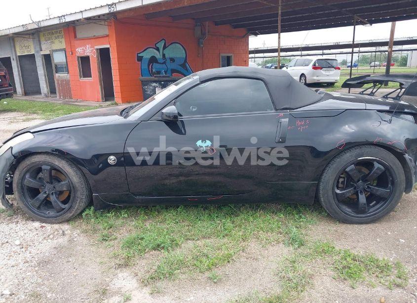 Photo 15 of 2004 Nissan 350z TOURING (VIN JN1AZ36A44T011330)