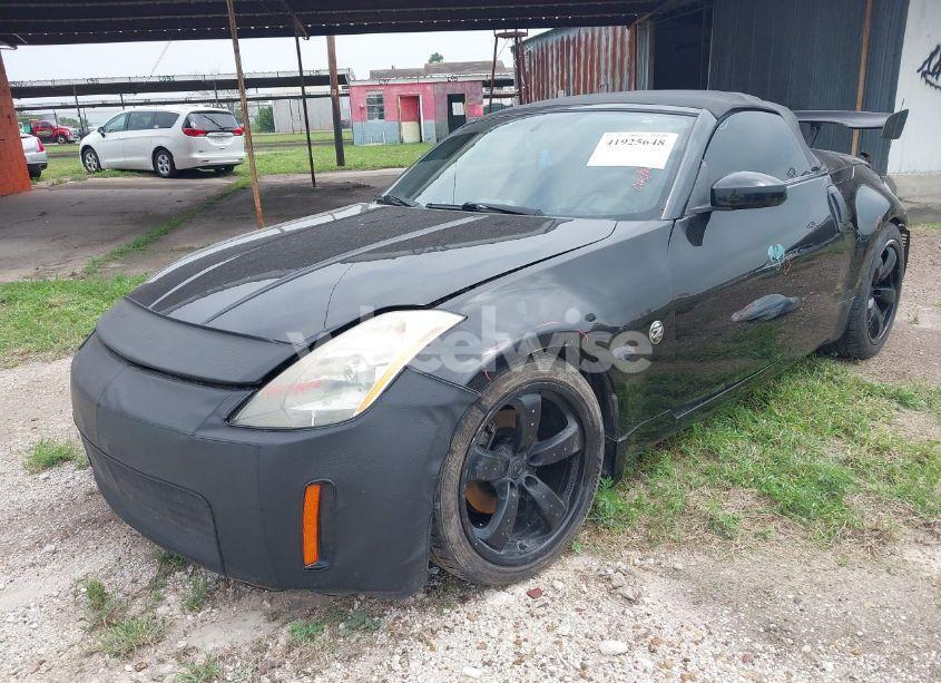 Photo 2 of 2004 Nissan 350z TOURING (VIN JN1AZ36A44T011330)
