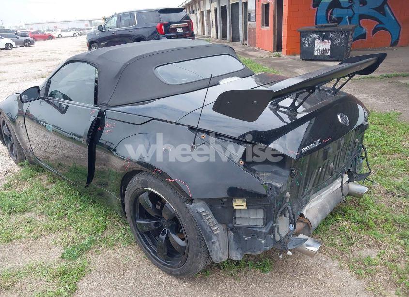 Photo 3 of 2004 Nissan 350z TOURING (VIN JN1AZ36A44T011330)