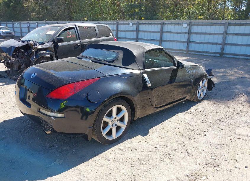 Photo 4 of 2005 Nissan 350z TOURING (VIN JN1AZ36A55M755160)