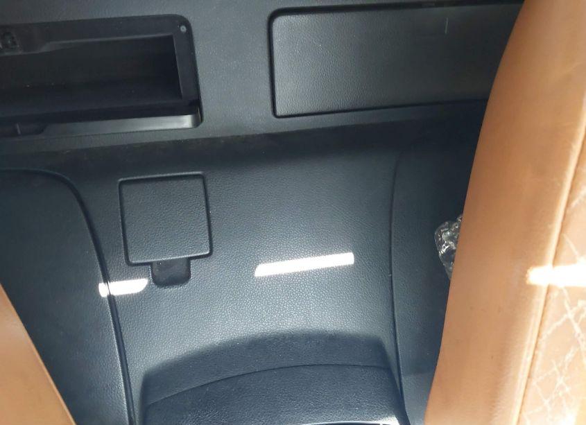 Photo 8 of 2005 Nissan 350z TOURING (VIN JN1AZ36A55M755160)