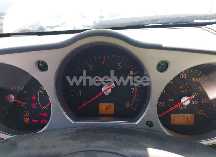 Photo 7 of 2005 Nissan 350z TOURING (VIN JN1AZ36A85M752320)