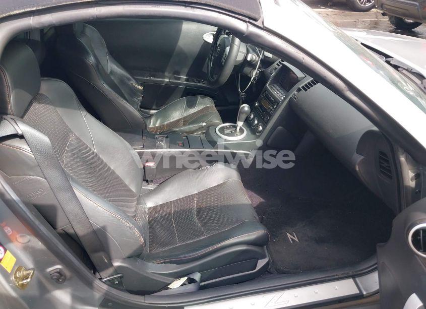 Photo 5 of 2004 Nissan 350z TOURING (VIN JN1AZ36A94T013851)