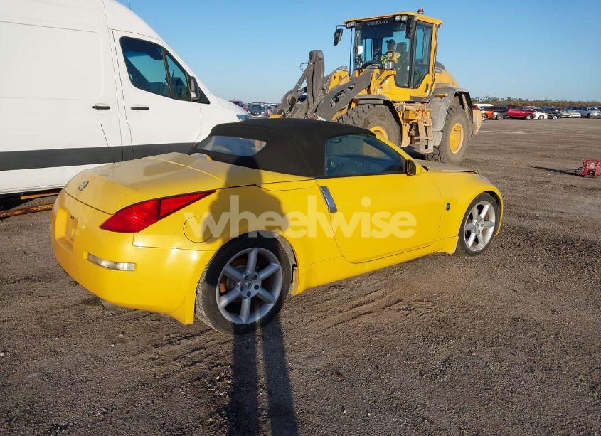 Photo 4 of 2005 Nissan 350z TOURING (VIN JN1AZ36A95M757140)