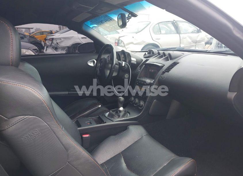 Photo 5 of 2004 Nissan 350z TOURING (VIN JN1AZ36AX4M252917)
