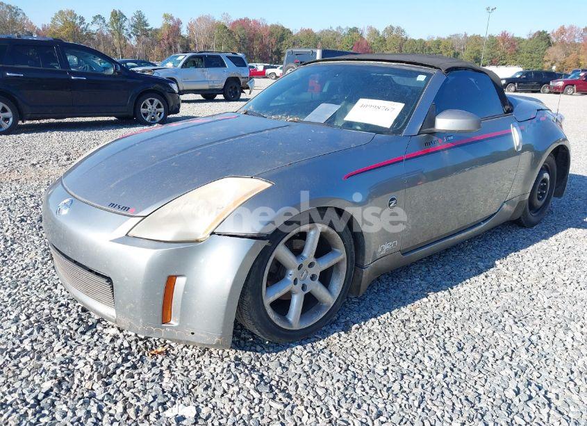 Photo 2 of 2004 Nissan 350z TOURING (VIN JN1AZ36AX4T010246)