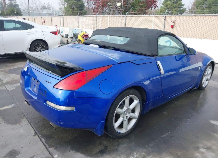 Photo 4 of 2004 Nissan 350z TOURING (VIN JN1AZ36AX4T010540)