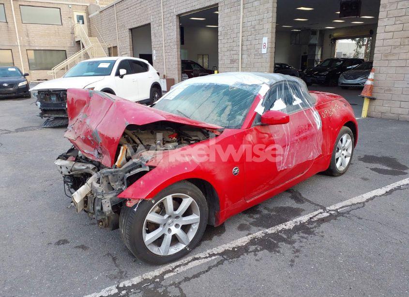 Photo 2 of 2005 Nissan 350z ENTHUSIAST (VIN JN1AZ36AX5M752707)