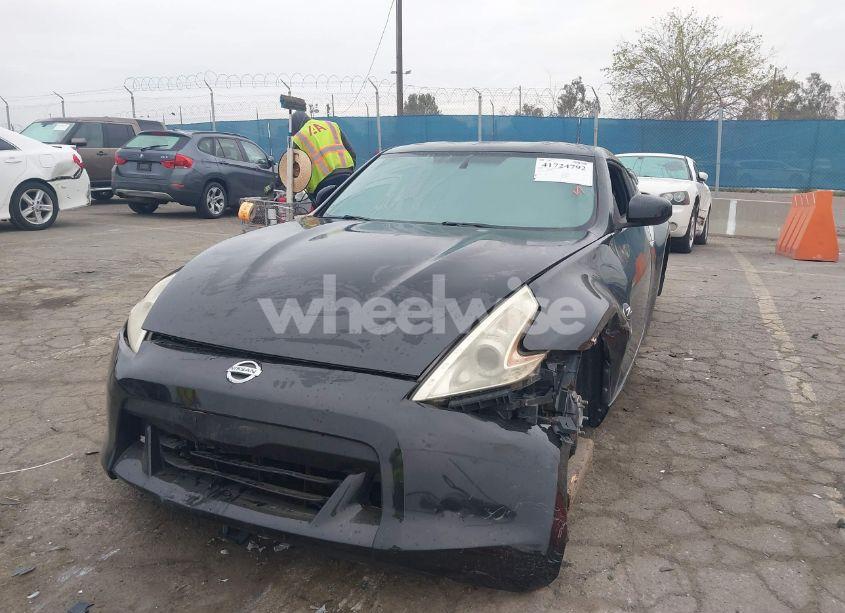 Photo 2 of 2010 Nissan 370z (VIN JN1AZ4EH1AM506840)