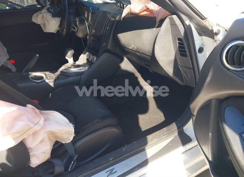 Photo 5 of 2013 Nissan 370z (VIN JN1AZ4EH5DM381040)