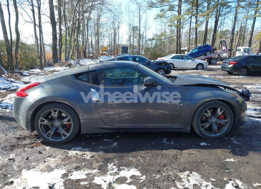 Photo 13 of 2010 Nissan 370z TOURING (VIN JN1AZ4EH6AM502220)