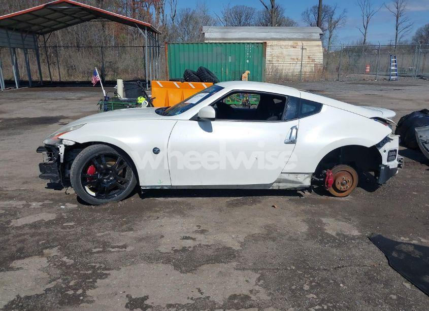 Photo 14 of 2014 Nissan 370z N/A (VIN JN1AZ4EH8EM634403)