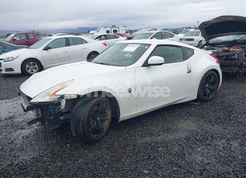 Photo 2 of 2010 Nissan 370z (VIN JN1AZ4EHXAM506495)