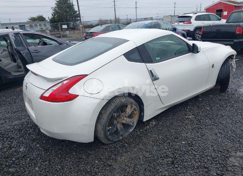 Photo 4 of 2010 Nissan 370z (VIN JN1AZ4EHXAM506495)