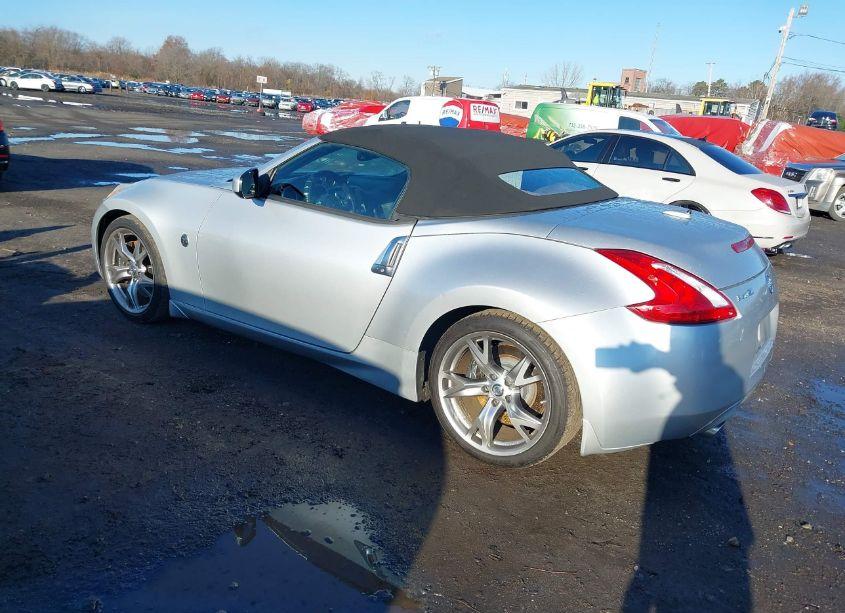 Photo 3 of 2010 Nissan 370z TOURING (VIN JN1AZ4FH7AM301344)