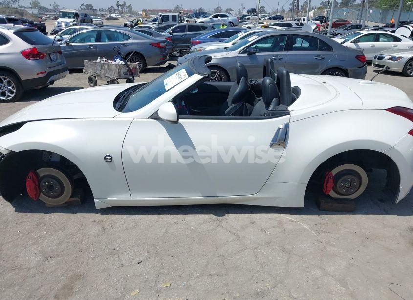 Photo 18 of 2018 Nissan 370z TOURING SPORT (VIN JN1AZ4FH7JM520112)