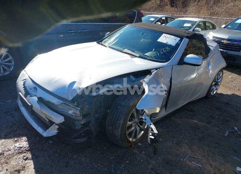 Photo 2 of 2010 Nissan 370z TOURING (VIN JN1AZ4FH8AM300445)