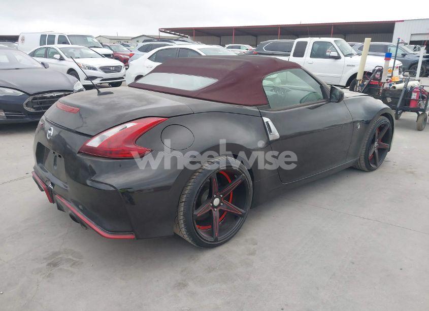 Photo 4 of 2010 Nissan 370z (VIN JN1AZ4FH9AM303497)