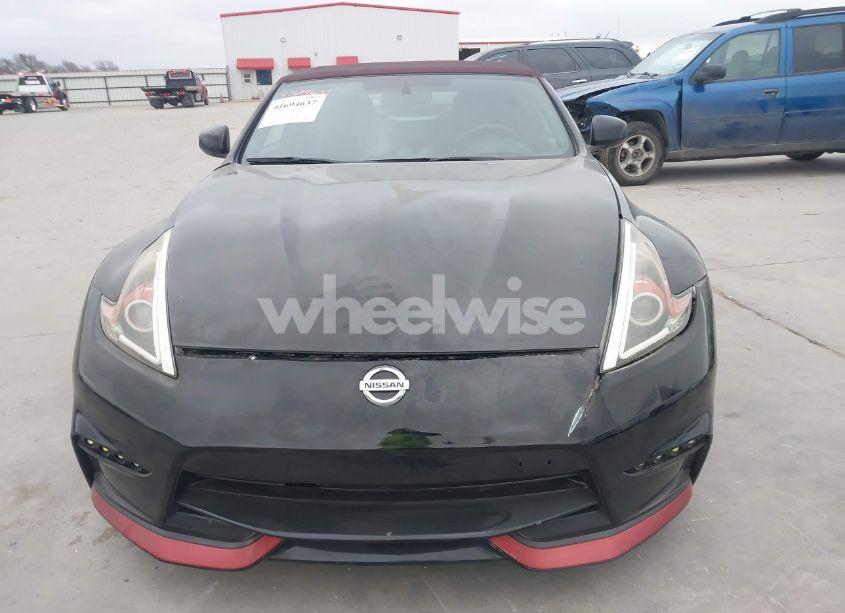 Photo 6 of 2010 Nissan 370z (VIN JN1AZ4FH9AM303497)