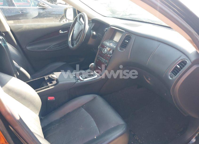 Photo 5 of 2017 Infiniti Qx50 N/A (VIN JN1BJ0RP5HM383639)