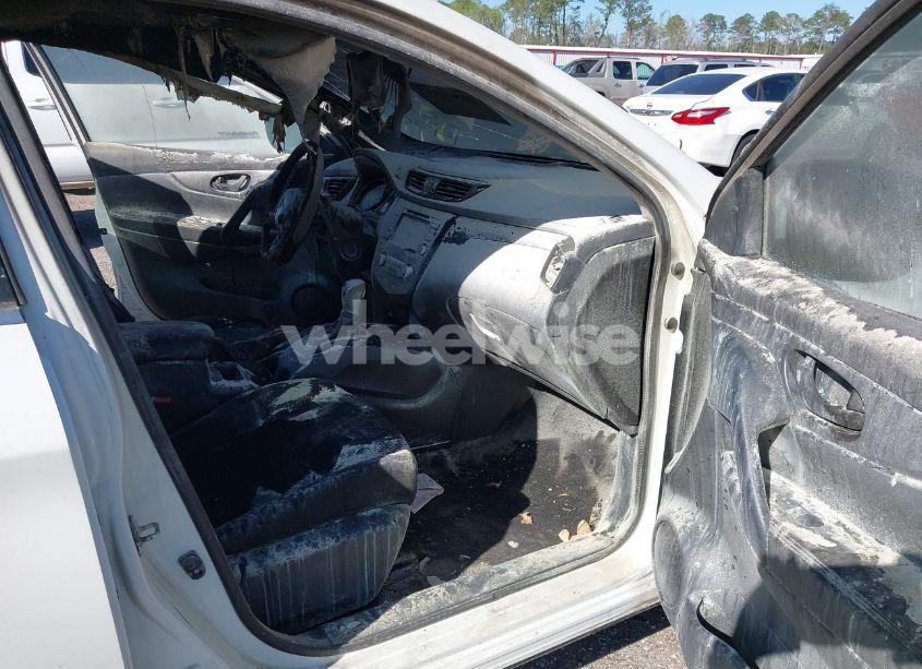 Photo 5 of 2021 Nissan Rogue SPORT S FWD XTRONIC CVT (VIN JN1BJ1AV0MW306675)