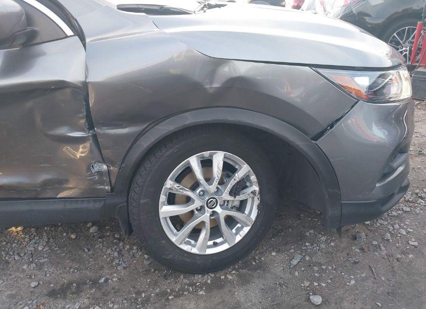 Photo 17 of 2021 Nissan Rogue SPORT S FWD XTRONIC CVT (VIN JN1BJ1AV0MW566686)