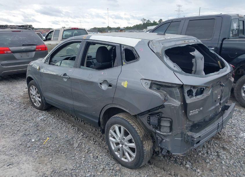 Photo 14 of 2022 Nissan Rogue SPORT S FWD XTRONIC CVT (VIN JN1BJ1AV0NW583005)