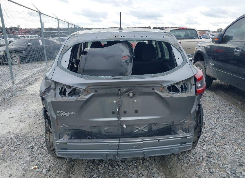 Photo 16 of 2022 Nissan Rogue SPORT S FWD XTRONIC CVT (VIN JN1BJ1AV0NW583005)